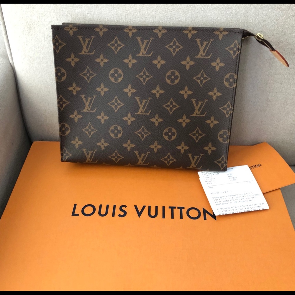 Louis Vuitton Toilet.26-Brand New ..